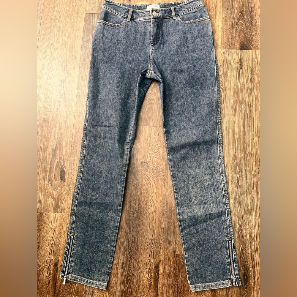 St. John Sport Jeans Women Sz 6 Straight Leg Mid Rise 5 Pockets Blue Denim
